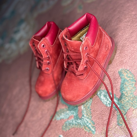 Size 7US Toddler Ruby Red Timberland Premium Boot - Picture 2 of 6